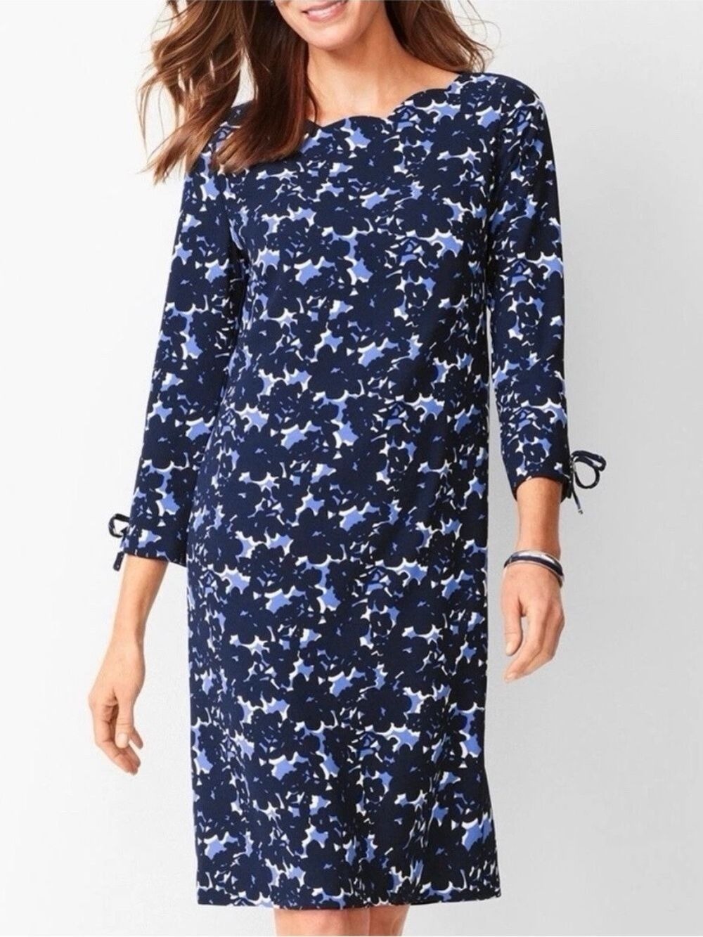 Talbots Blue Scalloped Boat Neck Floral 3/4 Sleeve Shift Dress Size 10